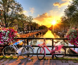 10 Friendly Facts About Amsterdam (Part 1)
